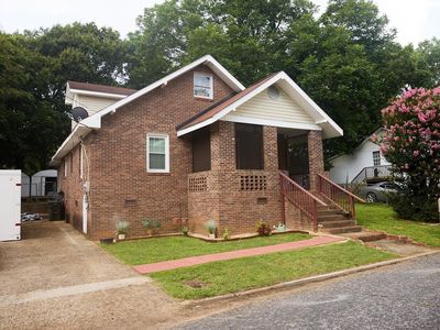 406 S 2nd St