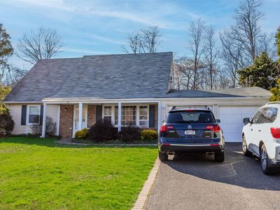 83 Manchester Lane