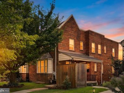 1317 Allison St NE
