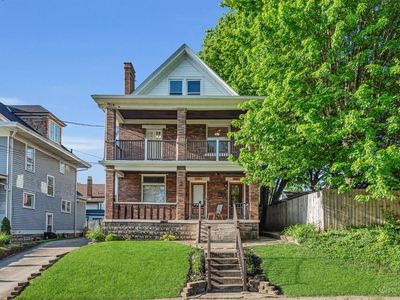 2421 Hudson Ave