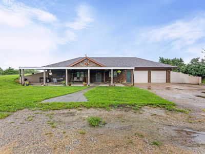 11200 S Topeka Ave