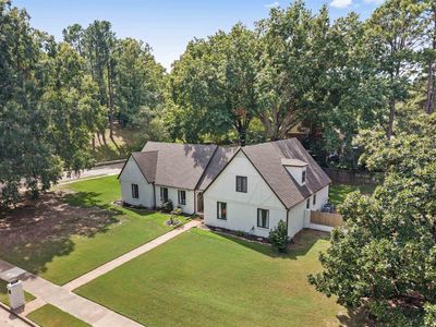 2575 Overlook Dr