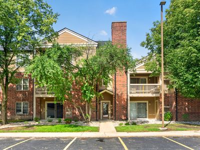 104 Glengarry Dr #106