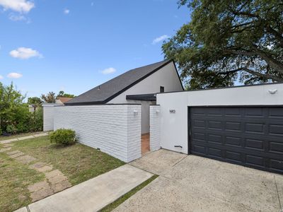 4110 BAY OAKS DR