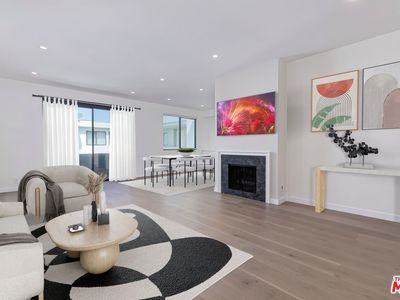 8568 Burton Way APT 301