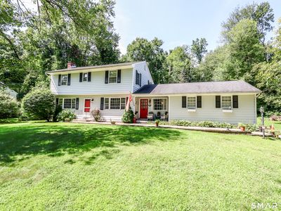 27 Powder Horn Hill