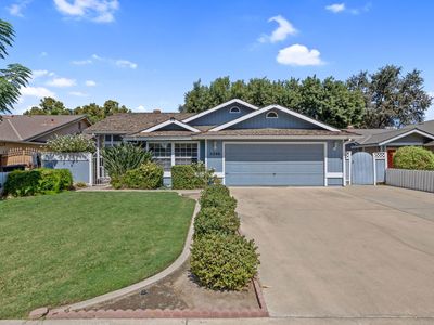 5206 W Iris Court