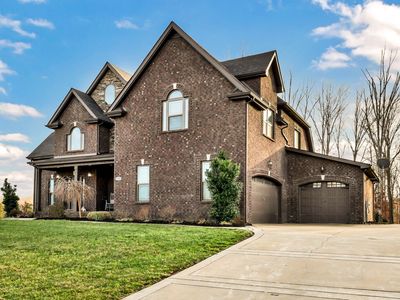 1180 Reda Dr