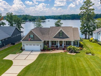 465 Longview Dr