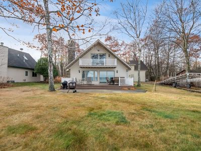 4126 Sand Bay Point Rd