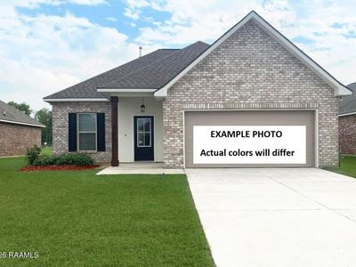 100 Maroon St