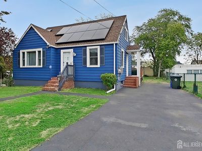 811 Lincoln Ave