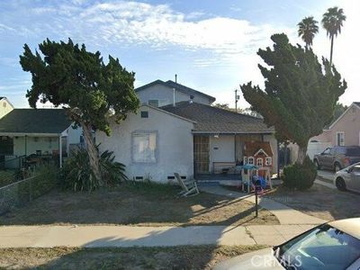 3348 Fashion Ave