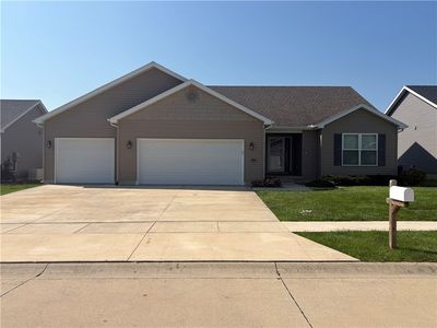 665 Pearl Ct