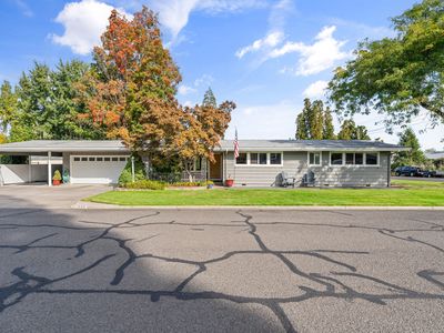 Property at 910 Crown Ave, Central Pt, OR