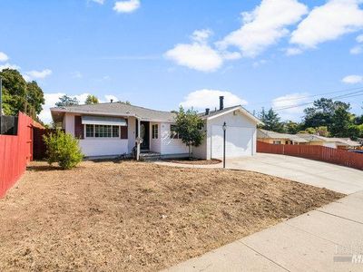Property at 10 Flamingo Ct, American Canyon, CA