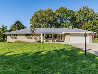 2125 Clear View Dr