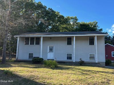 101 Hathorn Boulevard