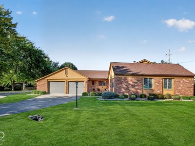 228 College Pkwy