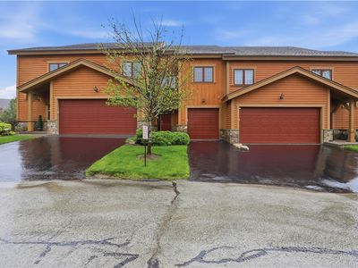 553 Woodside Cres