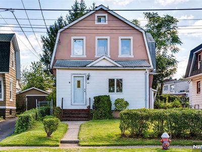 65 W Shore Avenue