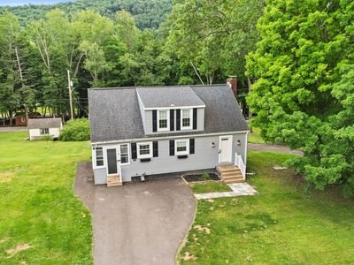 8 Willow Ln