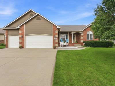 1285 N Forestview Ct