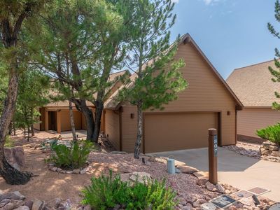 807 N Grapevine Cir