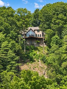 1031 Riverview Ln