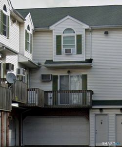 1424 Thomaston Avenue #14