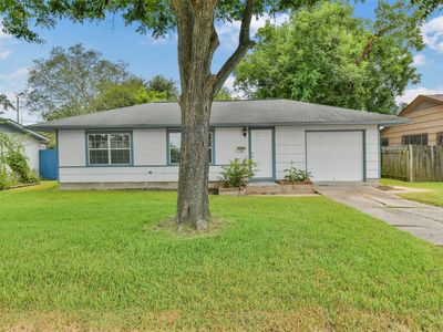1114 Valerie Ave