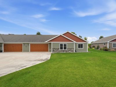 357 Old Glory Dr NE