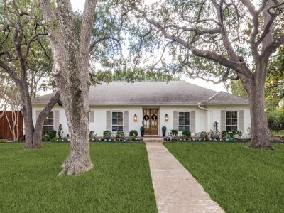 4448 Hallmark Dr