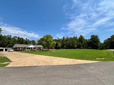 219 Pearl Daniel Dr