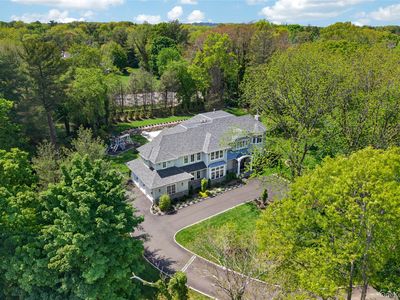 3 Woodhollow Lane