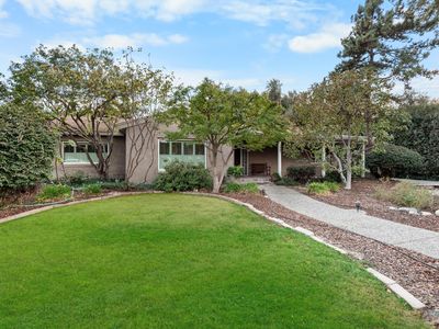 1907 Green Acres Drive