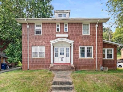 1900 Hilton Ave