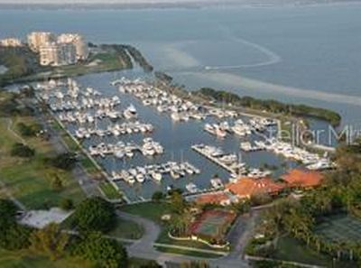 2600 Harbourside Dr #R-13