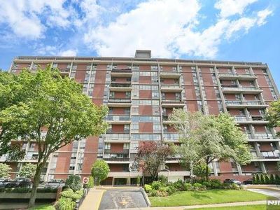 4 Horizon Rd APT 1027