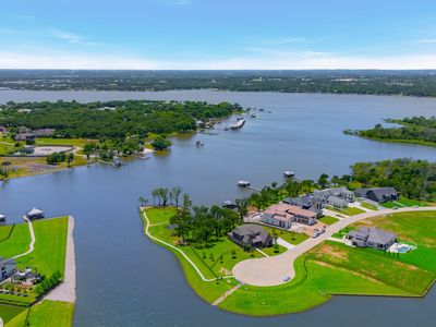 7061 The Resort Blvd