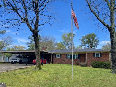 197 Cooper Lake Rd SE