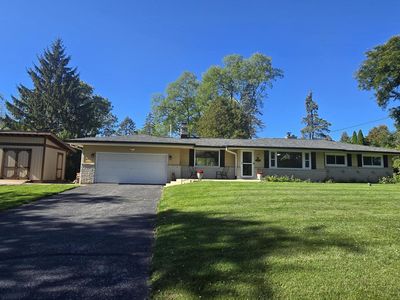 1425 S Sunny Crest DRIVE