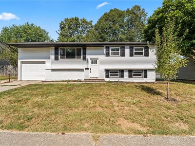 1015 Van Arden Dr