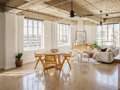 710 Colorado St APT 8B