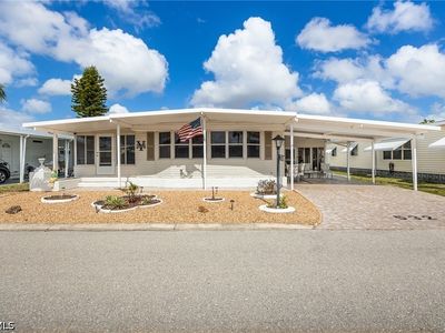 532 Palmer Blvd