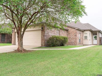 8977 Lake Mist Dr