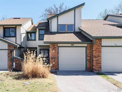 2034 Falling Brook Dr