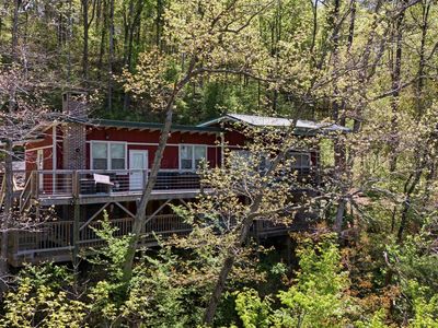 1135 Lake Dr