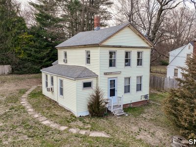 2719 Main Street