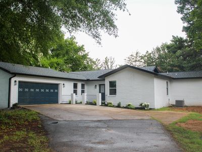 2376 Highway 267 S